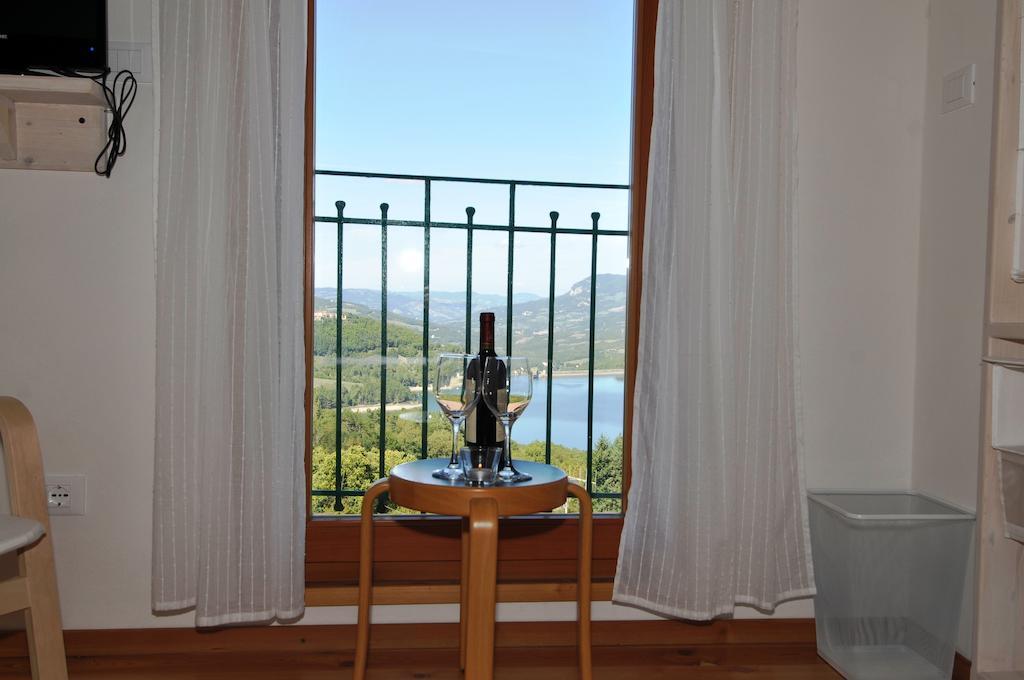 B&B Borgo Massovrana Castel di Casio Kültér fotó