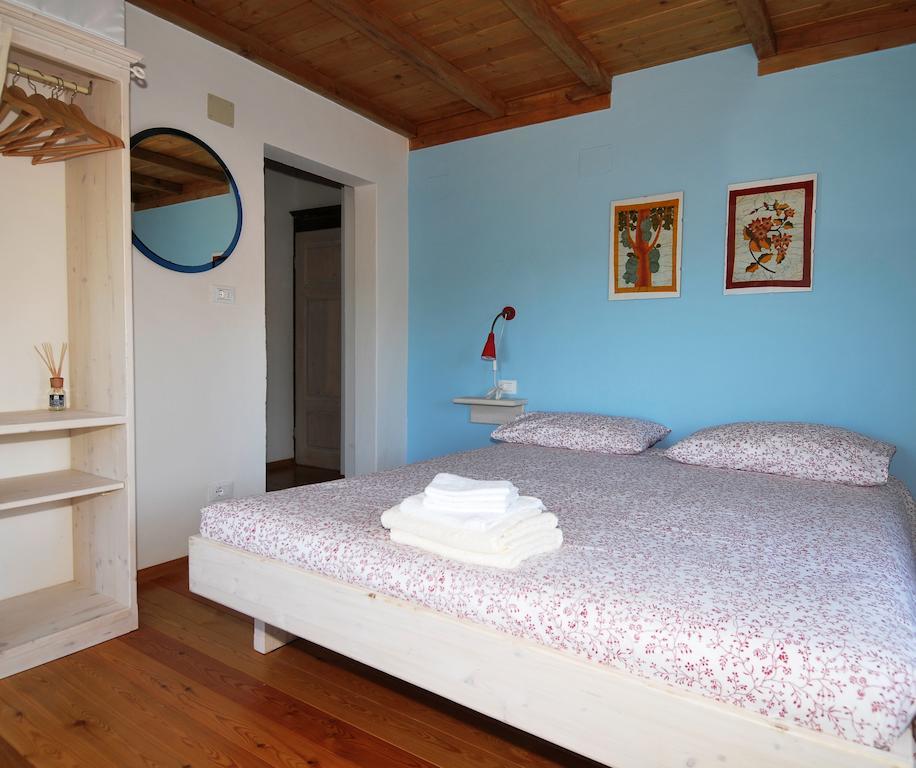B&B Borgo Massovrana Castel di Casio Szoba fotó