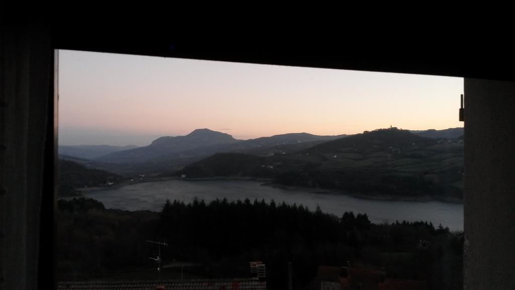 B&B Borgo Massovrana Castel di Casio Kültér fotó