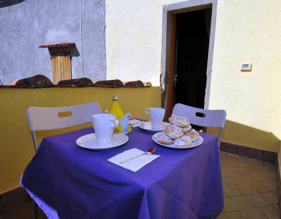 B&B Borgo Massovrana Castel di Casio Kültér fotó
